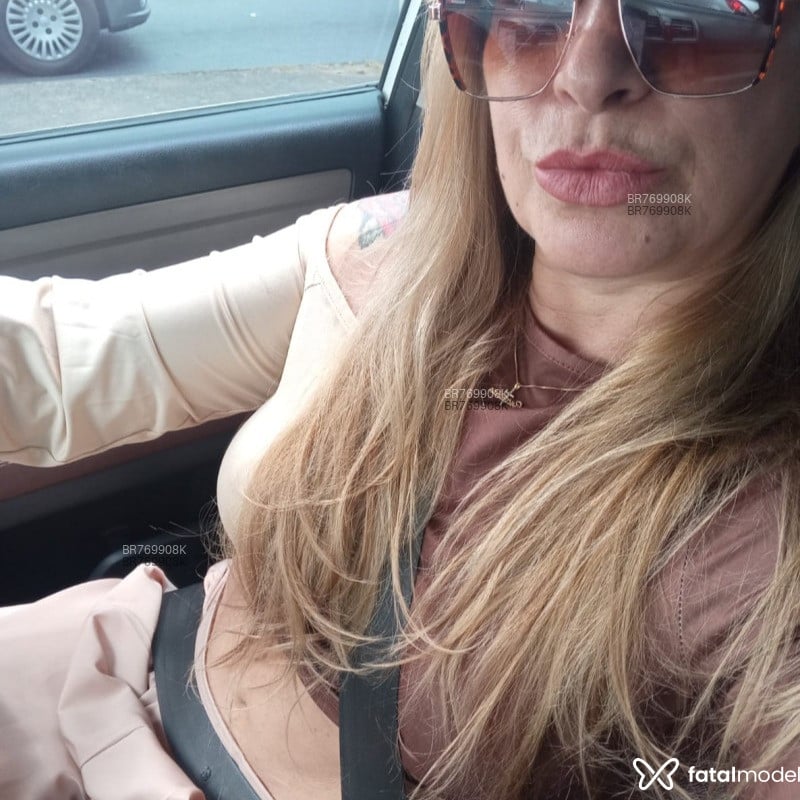 Acompanhante Adriana Bitencourt - Feed
