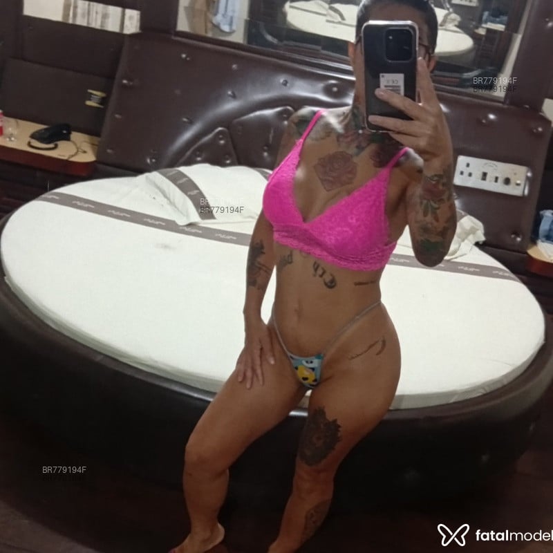 Acompanhante Shirley Azevedo - Feed