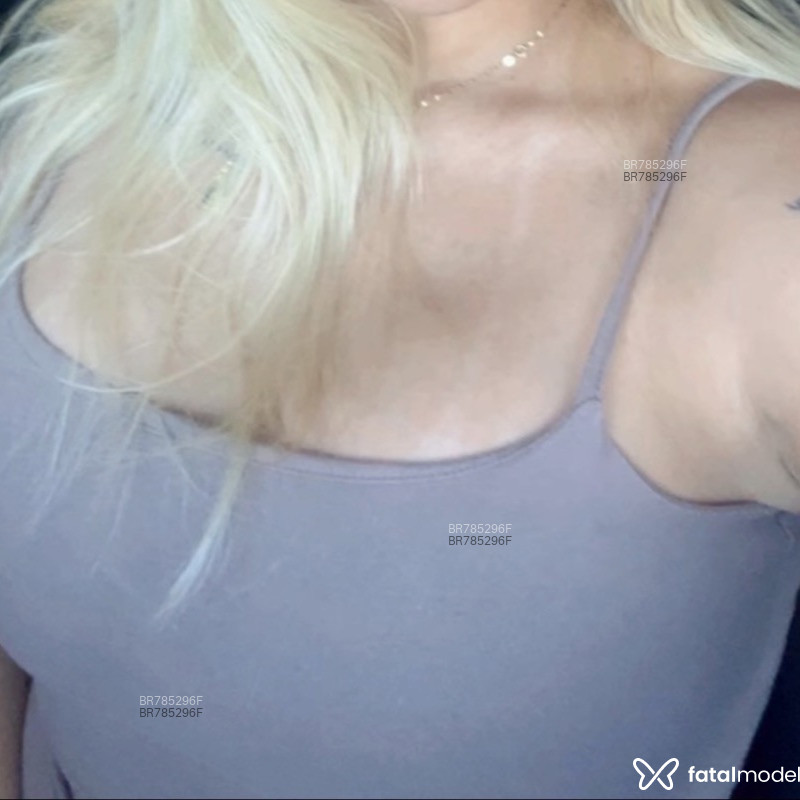 Acompanhante Nicoli Novaes - Feed
