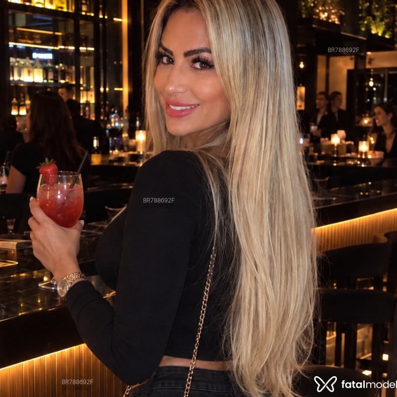 Acompanhante Aline - Feed