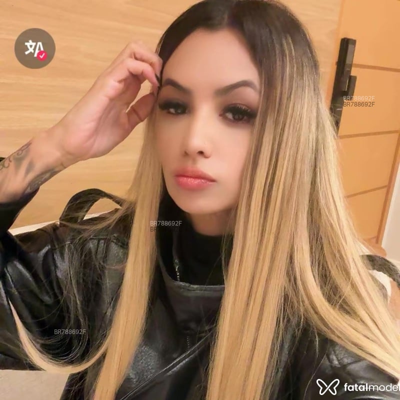 Acompanhante Aline - Feed