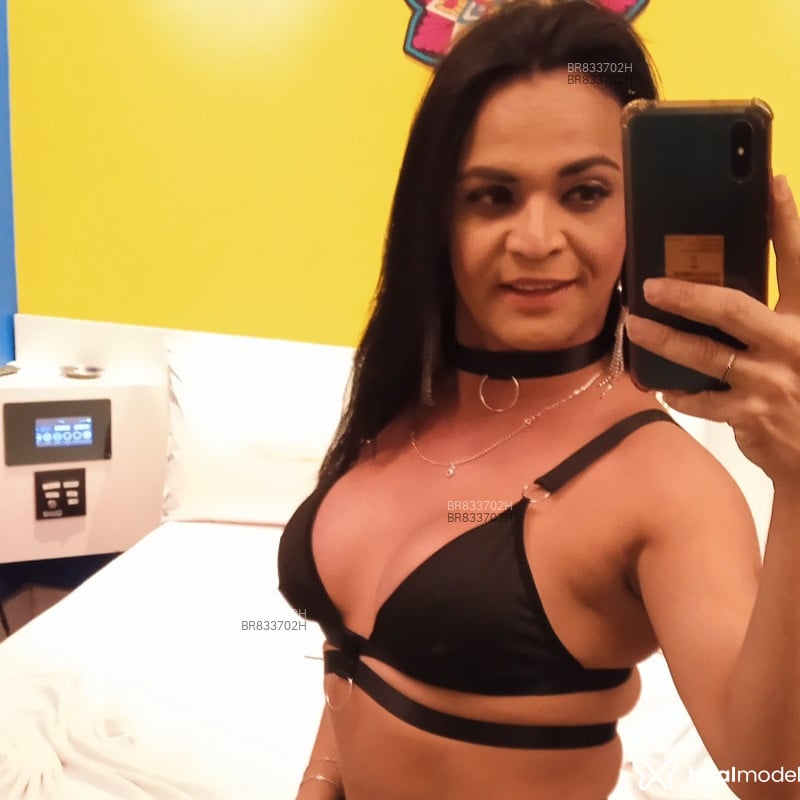 Acompanhante Carol Garcia - Feed