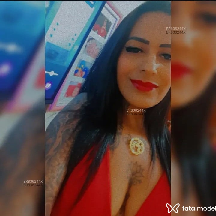Acompanhante Juulia Ferraz - Feed