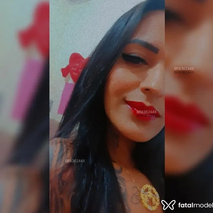 Acompanhante Juulia Ferraz - Feed