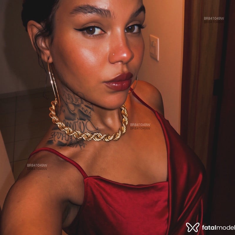 Acompanhante Tayna Galanis - Feed