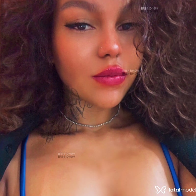 Acompanhante Tayna Galanis - Feed