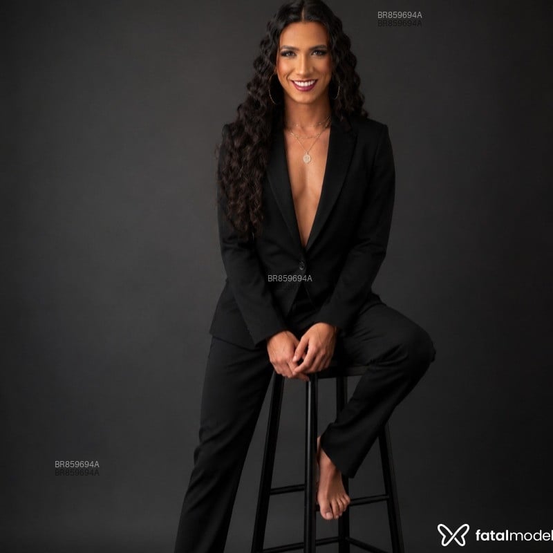 Acompanhante Kelly Bueno - Feed