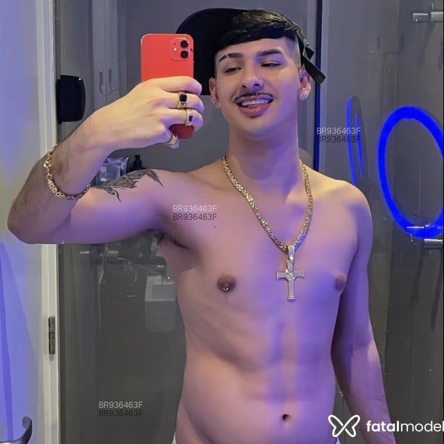 Acompanhante Matheus Rampolli - Feed