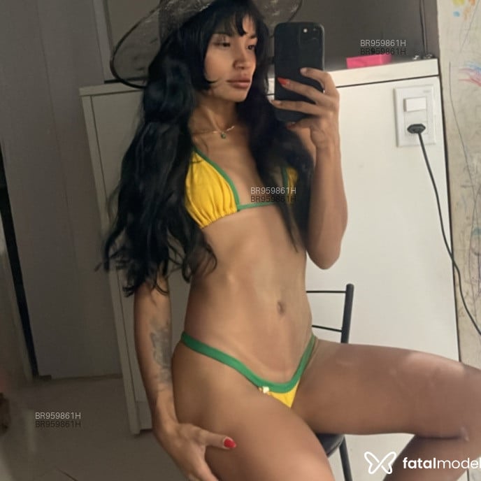 Acompanhante Jade Monroe - Feed