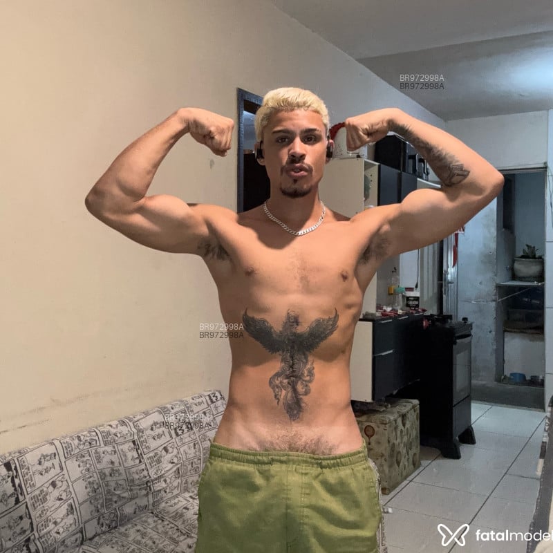 Acompanhante ícaro Santos - Feed