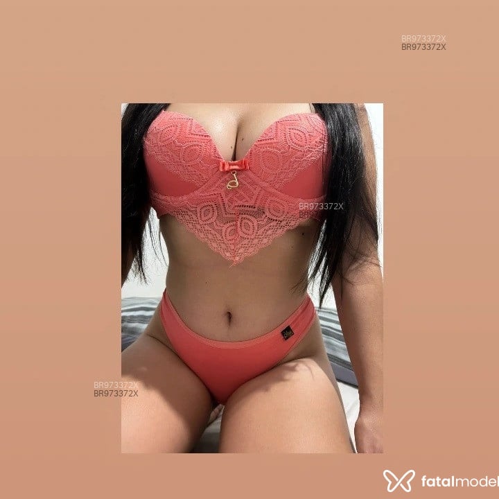 Acompanhante Samantha - Feed