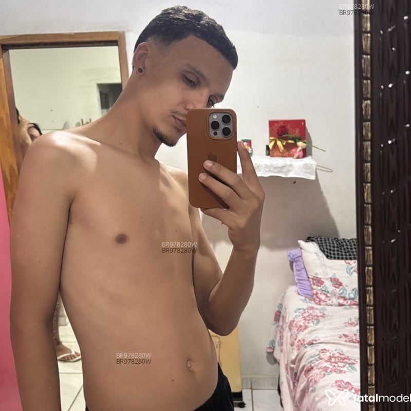Acompanhante Breno - Feed