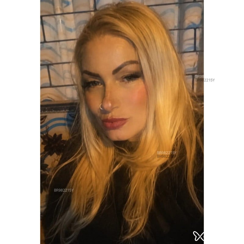 Acompanhante Aline - Feed