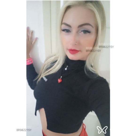 Acompanhante Aline - Feed