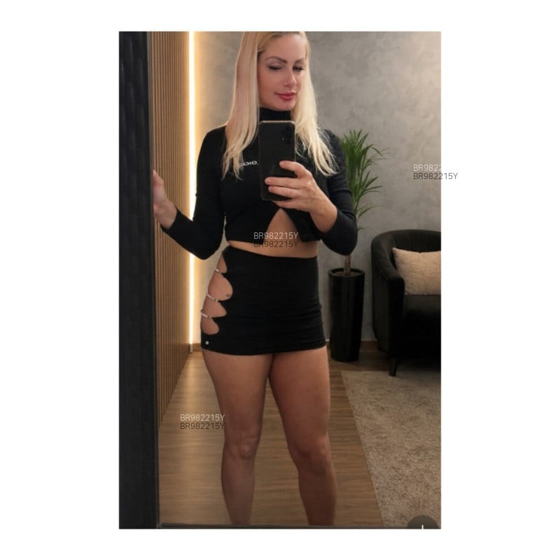Acompanhante Aline - Feed