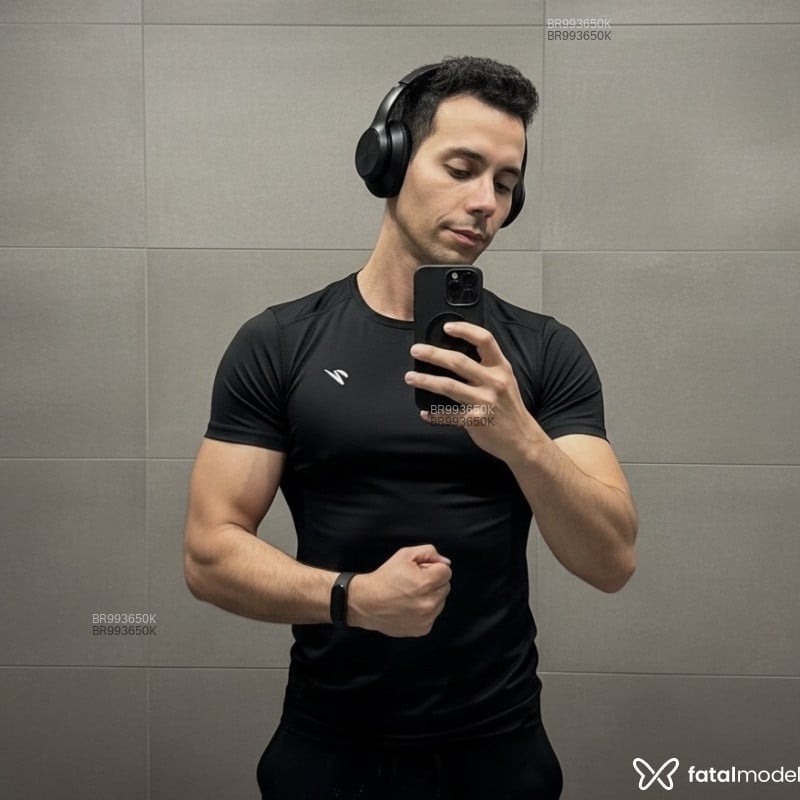 Acompanhante Magrinhotesudo - Feed