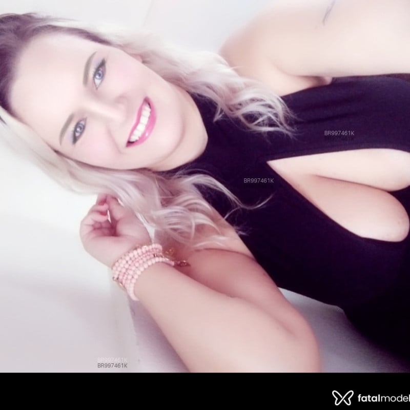 Acompanhante Ellen - Feed