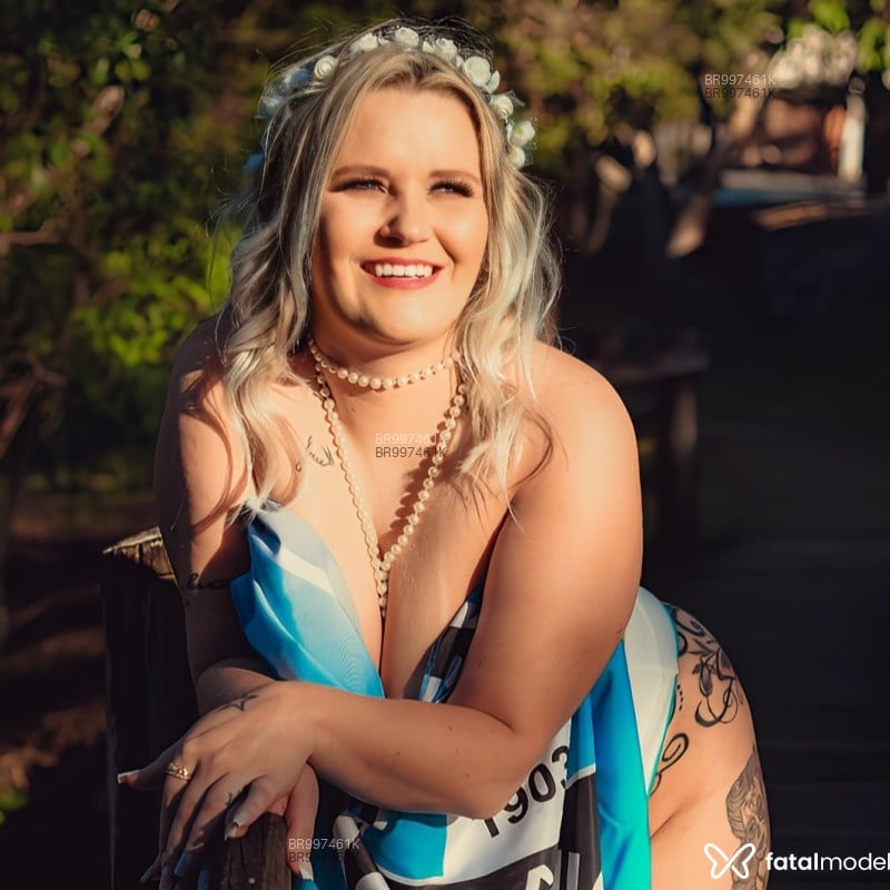 Acompanhante Ellen - Feed