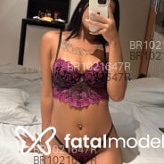 Acompanhante Brenda - Perfil