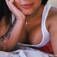 Acompanhante Victoria - Perfil