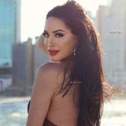 Acompanhante Priscilla japonesa - Perfil