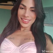 Acompanhante Lívia - Perfil