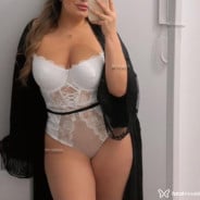 Acompanhante Karla - Perfil