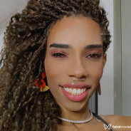 Acompanhante Mariana Camargo - Perfil