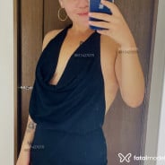 Acompanhante Adele - Perfil