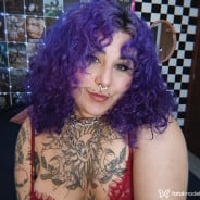 Acompanhante Candy Neon - Perfil