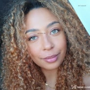 Acompanhante Nicole - Perfil