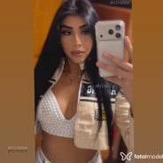 Acompanhante Amanda - Perfil