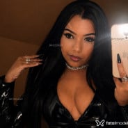 Acompanhante Cléo Vaz - Perfil