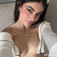 Acompanhante Alicia - Perfil