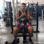 Acompanhante Irineo - Perfil