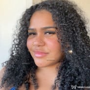 Acompanhante Manuela - Perfil