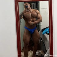 Acompanhante BlackModel - Perfil