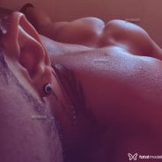 Acompanhante Biell - Perfil
