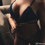 Acompanhante RENATA MILLER - Perfil