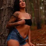 Acompanhante Hannah - Perfil