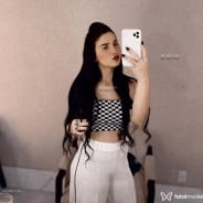 Acompanhante Mirella - Perfil