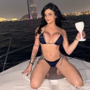 Acompanhante Mia Angell - Perfil