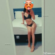 Acompanhante Jeeh - Perfil