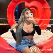 Acompanhante Mel Ferrari - Perfil