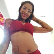 Acompanhante Emilly - Perfil