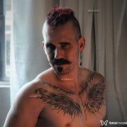 Acompanhante Wolfgang - Perfil