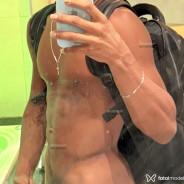 THIAGO SANTOS Acompanhante THIAGO SANTOS - Perfil