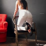 Acompanhante Mirella - Perfil