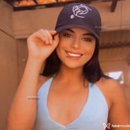 Acompanhante Luiza - Perfil
