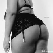 Acompanhante Kayaah Tuckerman - Perfil
